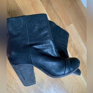 Rag & bone Newbury booties black size 7.5